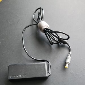 Original ThinkPad AC Adapter And Power Cord (42T4418 65W Barrel Tip)